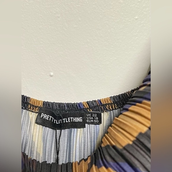 Plus Brown Zebra Printed Plisse Cowl Neck Body-con Dress Size 18 - Picture 4 of 5